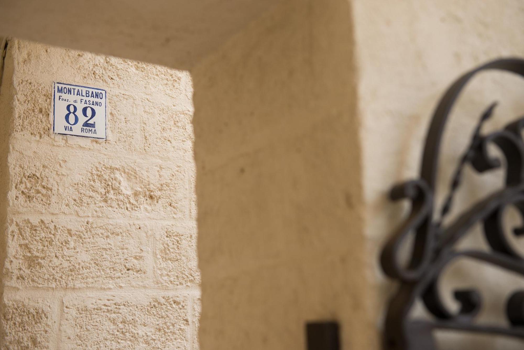 Antica Via Roma B&B E RELAX Montalbano (Apulia) Exterior foto