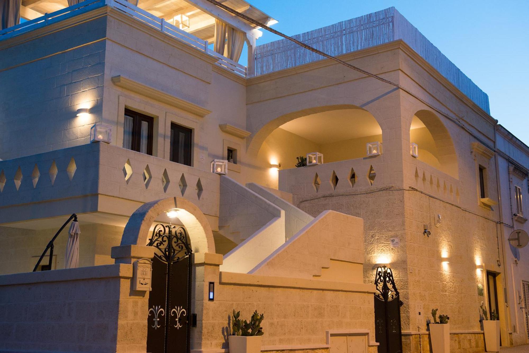 Antica Via Roma B&B E RELAX Montalbano (Apulia) Exterior foto