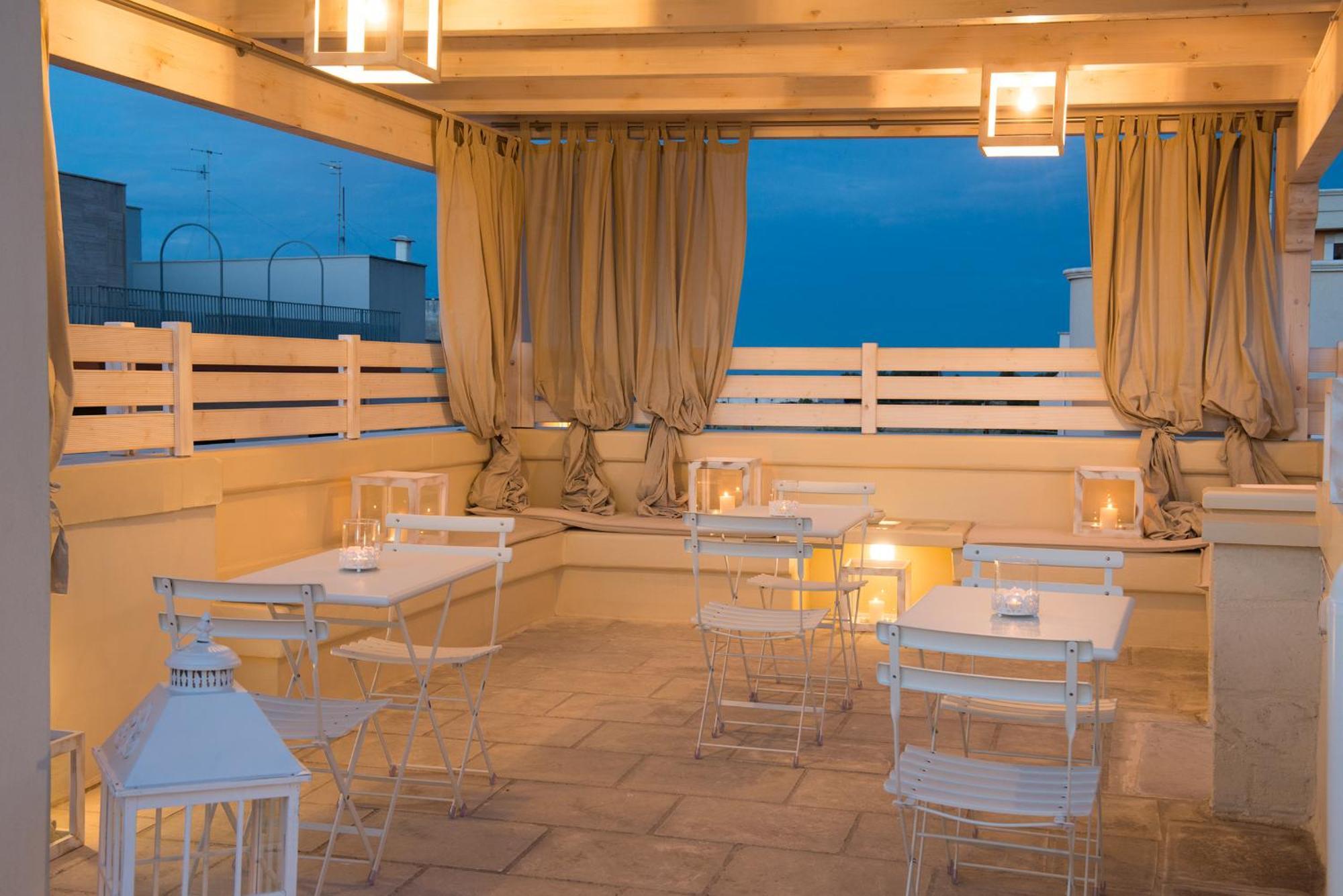 Antica Via Roma B&B E RELAX Montalbano (Apulia) Exterior foto