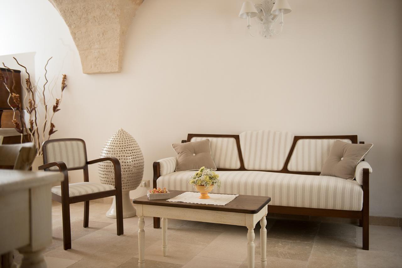 Antica Via Roma B&B E RELAX Montalbano (Apulia) Exterior foto