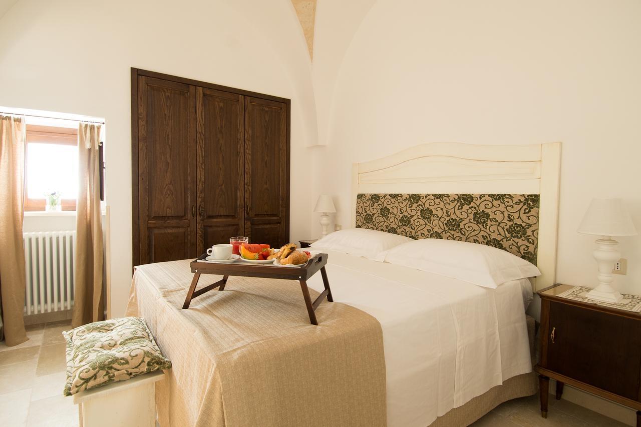 Antica Via Roma B&B E RELAX Montalbano (Apulia) Exterior foto