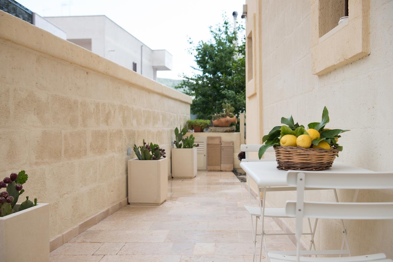 Antica Via Roma B&B E RELAX Montalbano (Apulia) Exterior foto