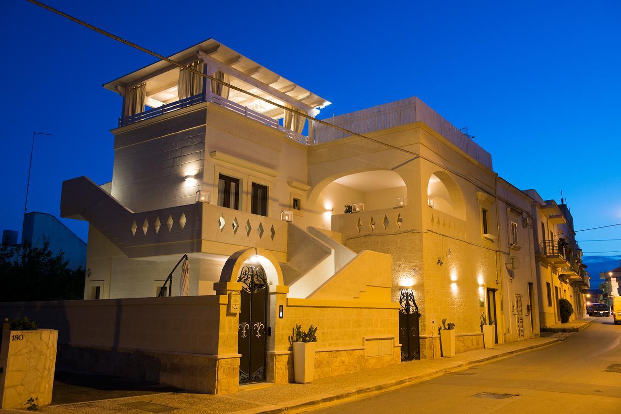 Antica Via Roma B&B E RELAX Montalbano (Apulia) Exterior foto